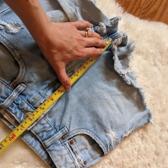 Zara high rise denim mon jean cut off shorts 26 - Picture 5 of 7
